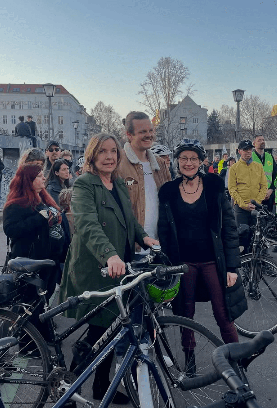 Anradeln in der Monumentenstraße
